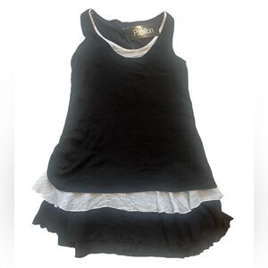 ✨NWT ✨Papillon Blanc Black and White Layered Dress